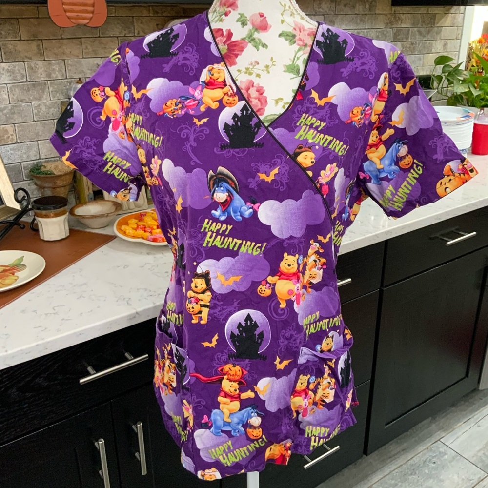 Disney Womens Small Halloween Scrub Top Medical V Neck Purple Happy Haunting!